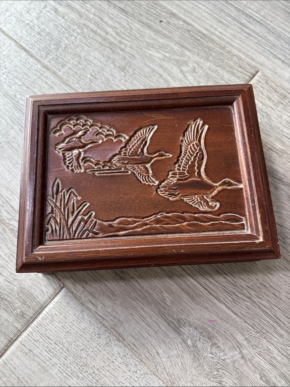 Vintage Carved Brown Wooden valet or jewelry box with Flying Ducks